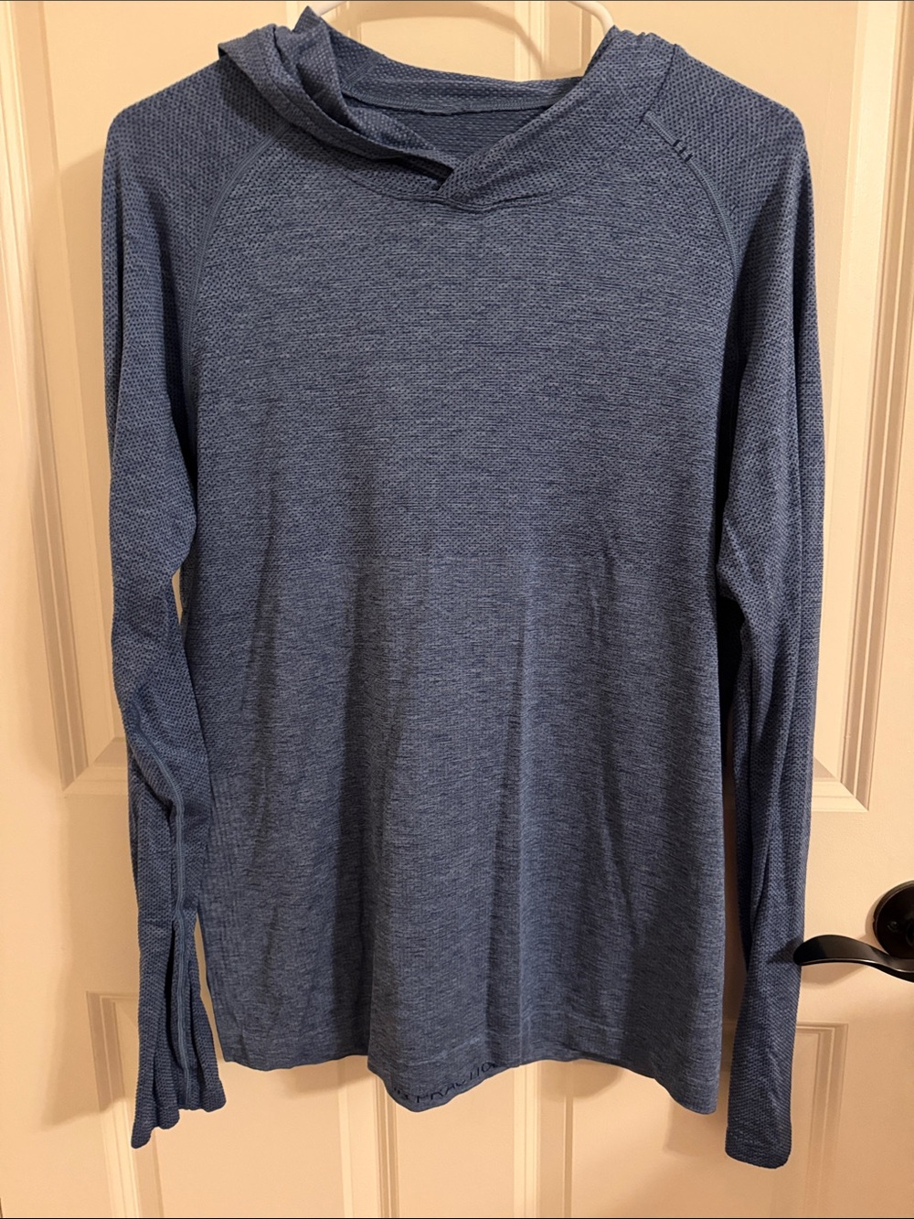 lululemon athletica Men’s Heathered Navy Hoodie Pullover
